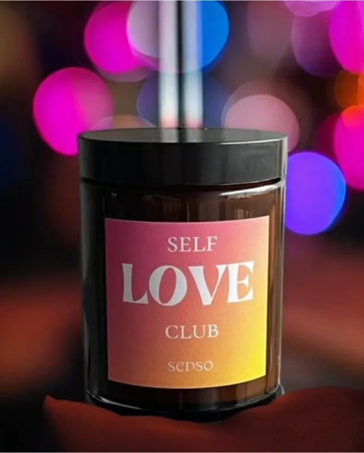 Svíčka Self love club