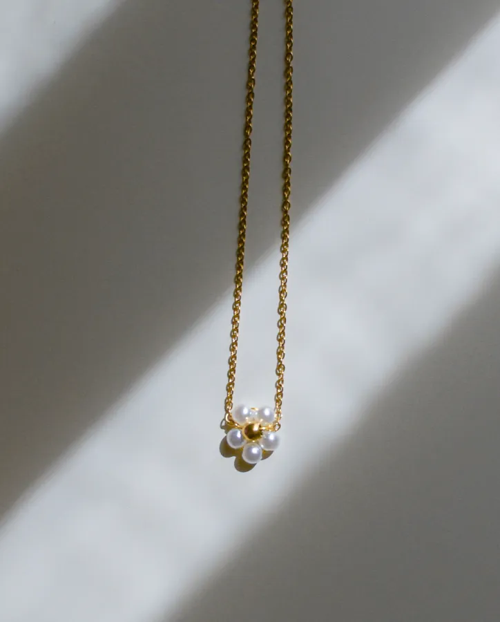 Delicate Pearl Cluster - Náhrdelník