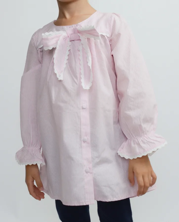 Pink long sleeve dress, white stripe with bow