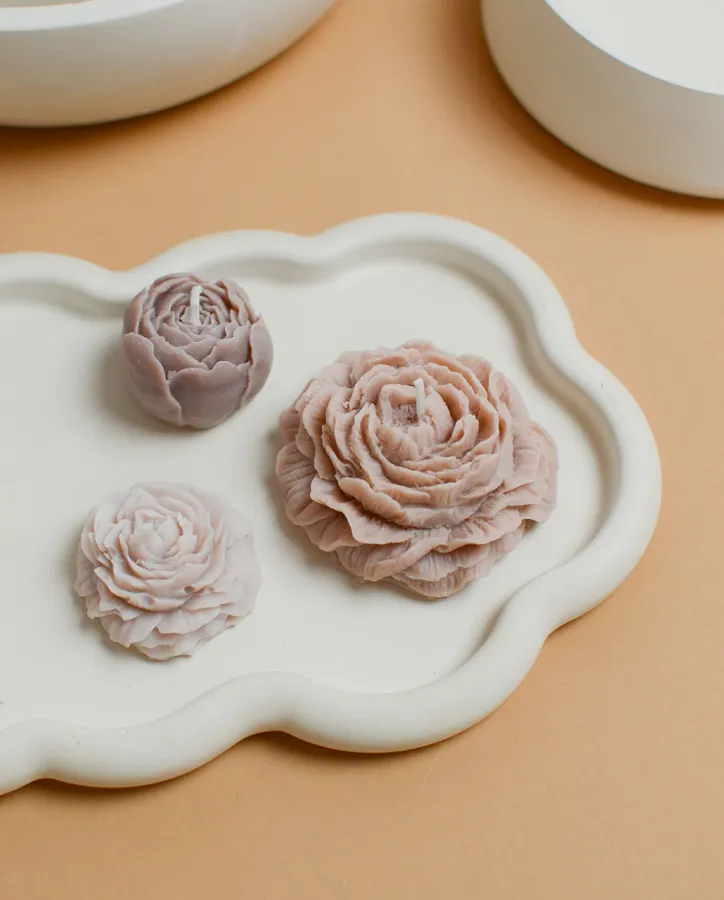 Sójová svíčka pivoňka světle hnědá, 4ks