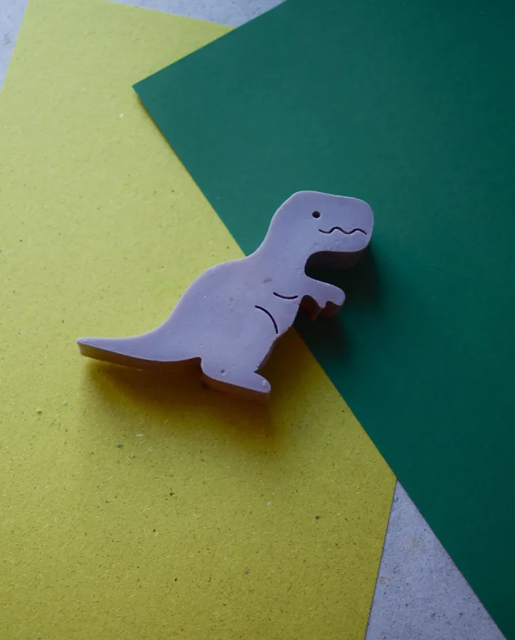 Mýdlo dinosaurus Tyranosaurus fialový